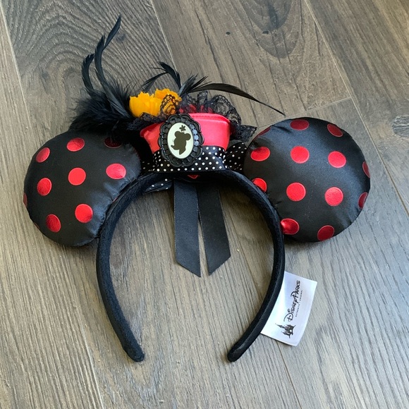 DISNEY PARKS MINNIE MOUSE Ears Headband - Picture 1 of 4